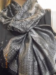 Шелковый шарф черный с серым размер 180 см. x 55 см.